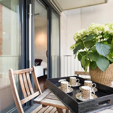 - Sarria Near Center Apartment *