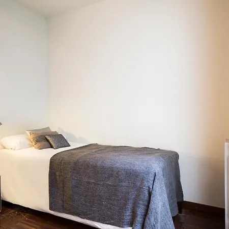 Apartment - Sarria Near Center