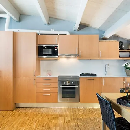 - Sarria Near Center Apartment *