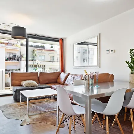 - Sarria Near Center Apartment *