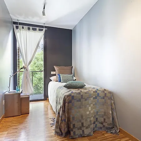 Apartment - Sarria Near Center *